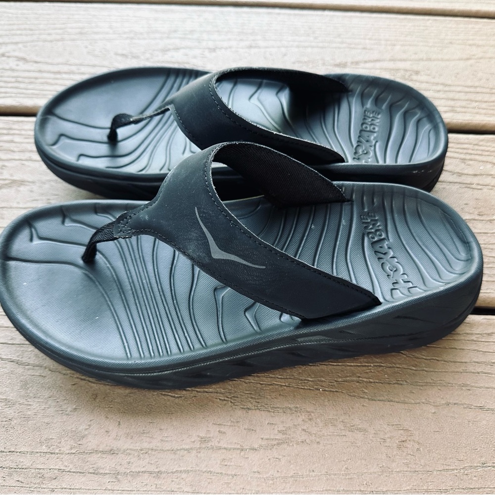 HOKA RECOVERY FLIP-FLOPS WOMENS 8